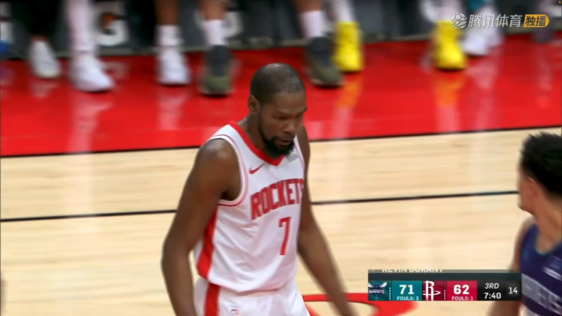 爱游戏体育-包含杜兰特迎来十五赛季高光表现，西班牙队球迷沸腾！的词条