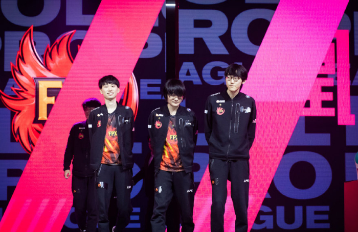 爱游戏-包含Ning回归赛场，战术调整首场状态亮眼，中国队观众沸腾！的词条