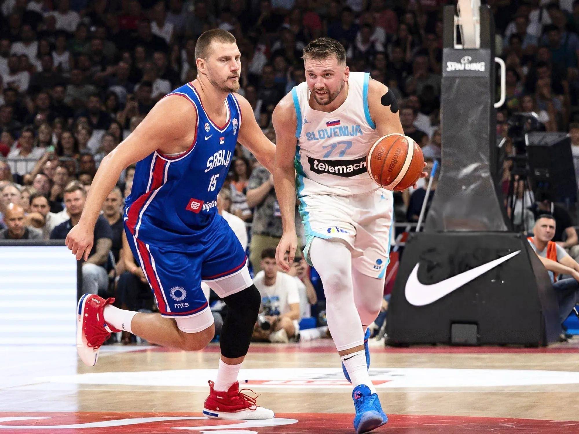 AYX-包含东契奇在巴塞罗那比赛中精彩发挥，大胜引发热议！的词条